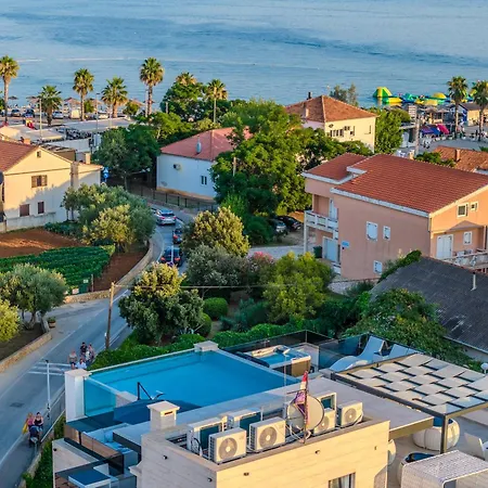 Grandpalazzo With Rooftop Swimming Pool * فير