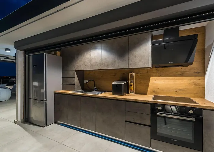 Apartment Grandpalazzo With Rooftop Swimming Pool