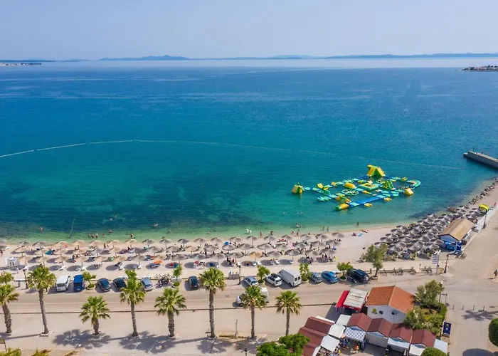 Grandpalazzo With Rooftop Swimming Pool 아파트