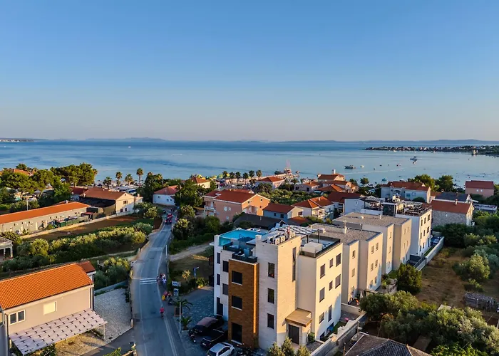 Grandpalazzo With Rooftop Swimming Pool *