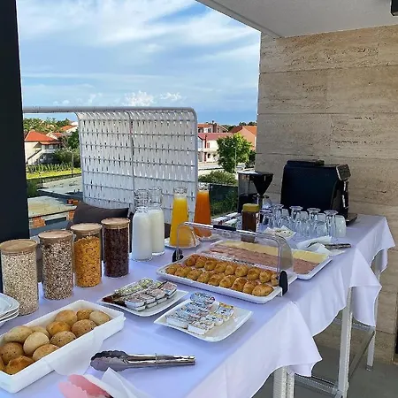 Apartament Grandpalazzo Vir