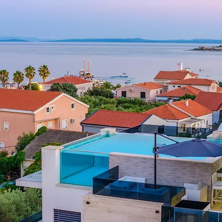 Apartmán Grandpalazzo Vir
