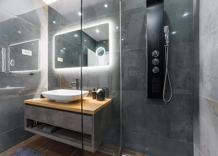 Apartman Grandpalazzo With Rooftop Swimming Pool